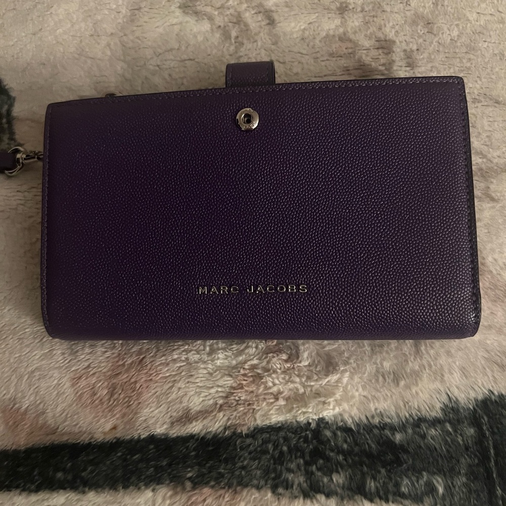 Marc Jacob’s phone wallet/ wrtistlet EUC